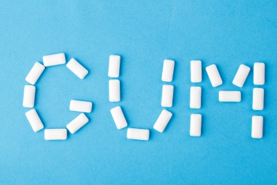Remove Chewing Gum from Fabric